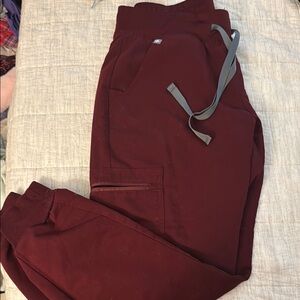 Women’s FIGS joggers